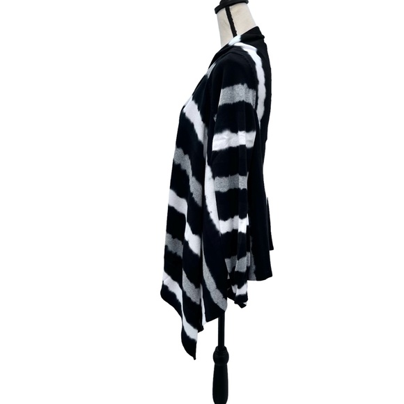 MICHAEL MICHAEL KORS BLACK, WHITE & GRAY STRIPED OPEN FRONT KNIT CARDIGAN - Picture 7 of 12